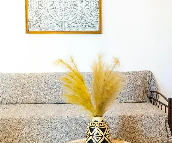 Comfortable Apartment *